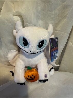 Dreamworks Light Fury White Plush with Orange Pumpkin